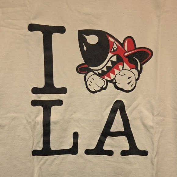 The Freshnes - Los Angeles Graphic T-Shirt (Large) - Picture 2 of 5